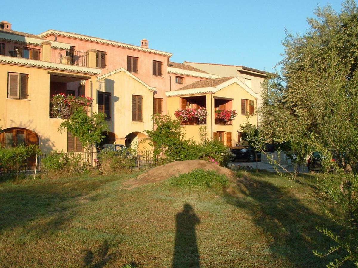 Casa Vacanza Porto Frailis Gia Porto Frailis B&B Àrbatax Exterior foto