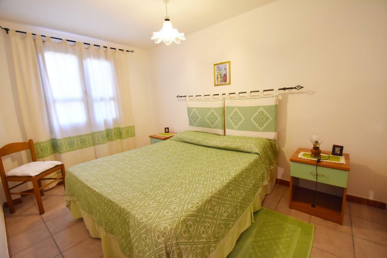 Casa Vacanza Porto Frailis Gia Porto Frailis B&B Àrbatax Exterior foto